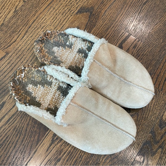 FREE PEOPLE Damon Clogs Tan Suede Faux Fur Textile Insoles Slip Ons - Picture 2 of 14